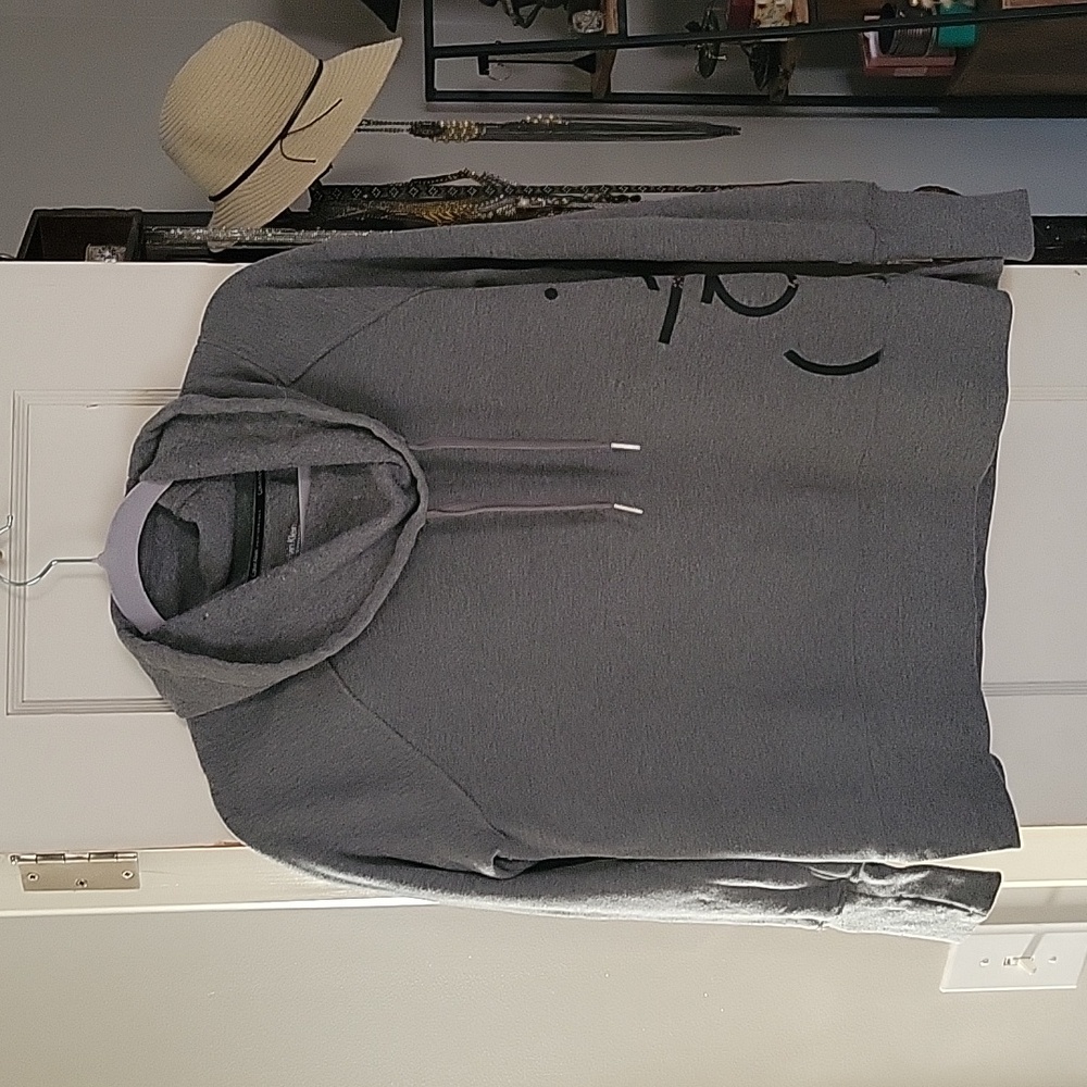 CK Grey & Rose Gold Sweatshirt M